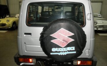Suzuki-samurai-1988-3