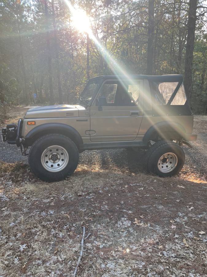 Suzuki-samurai-1988-3