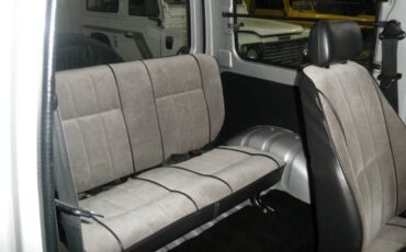 Suzuki-samurai-1988-8