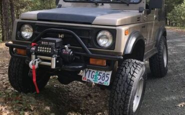 Suzuki-samurai-1988-8