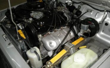 Suzuki-samurai-1988-9
