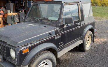 Suzuki-samurai-1988-black-1