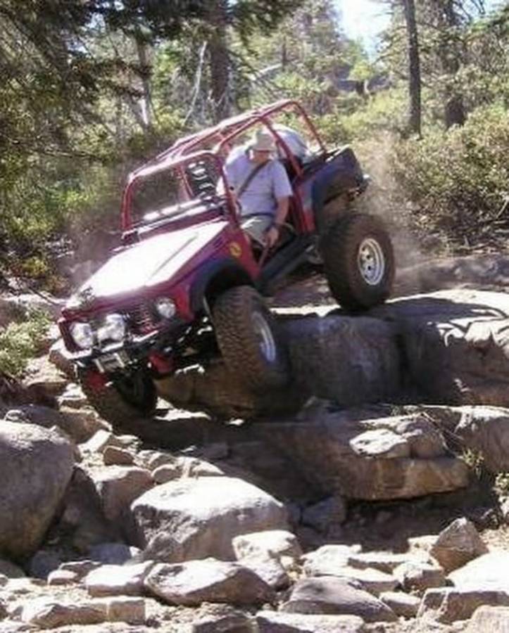 Suzuki-samurai-1988-red-3