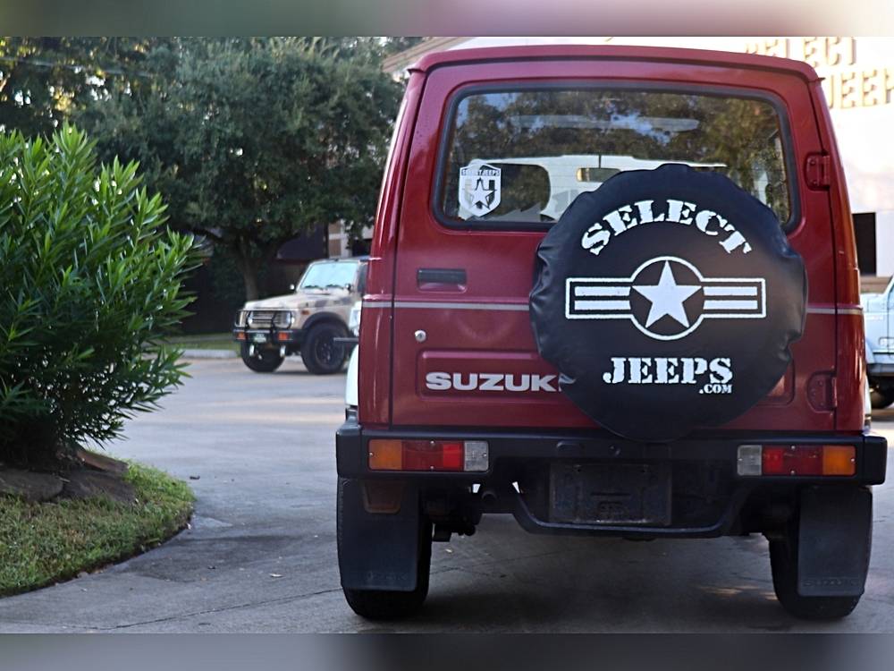 Suzuki-samurai-1988-red-51