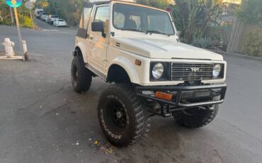Suzuki-samurai-1988-white-4