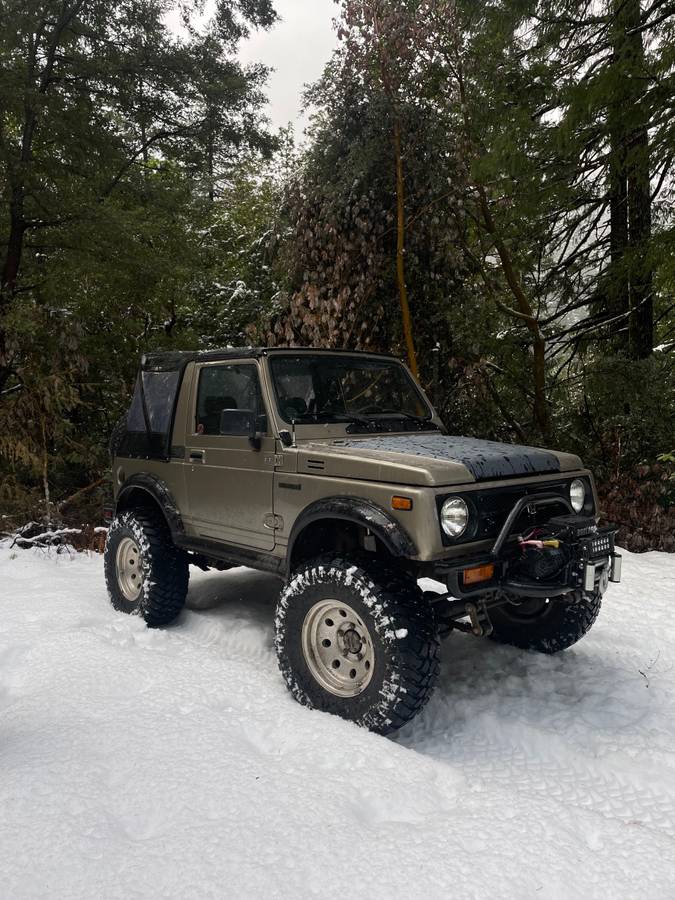 Suzuki-samurai-1988