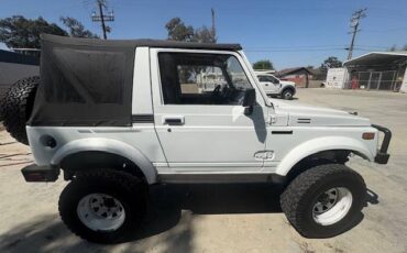 Suzuki-samurai-1991-white-8