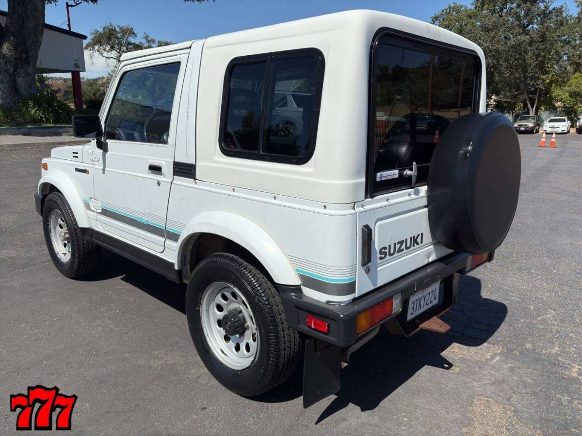 Suzuki-samurai-1992-1