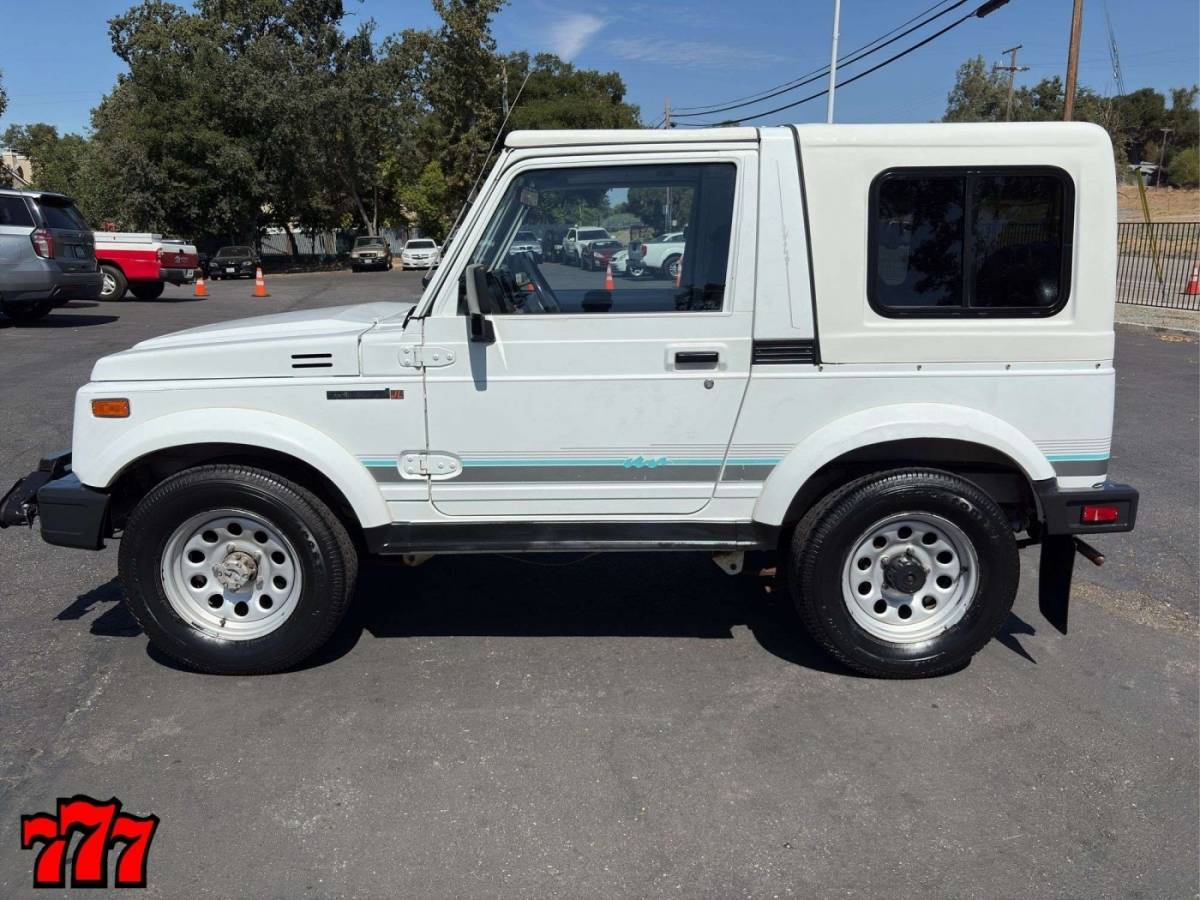 Suzuki-samurai-1992-2
