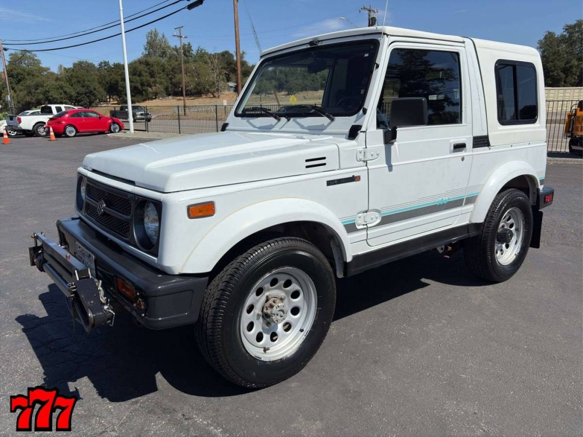 Suzuki-samurai-1992