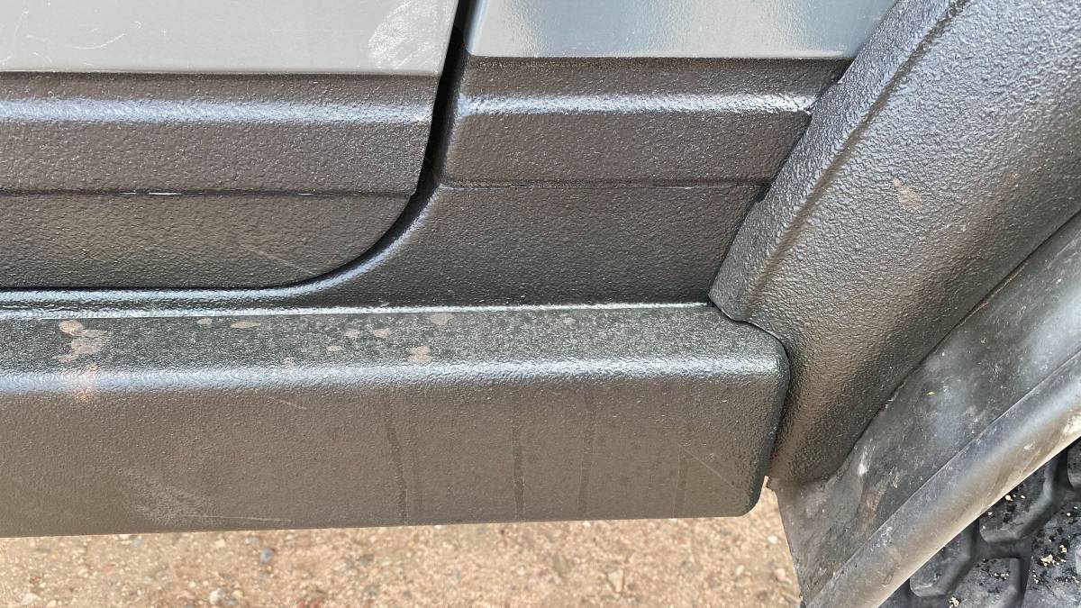 Suzuki-samurai-sj413-tintop-1988-grey-8