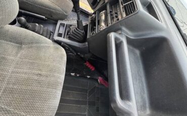 Suzuki-sidekick-1989-16