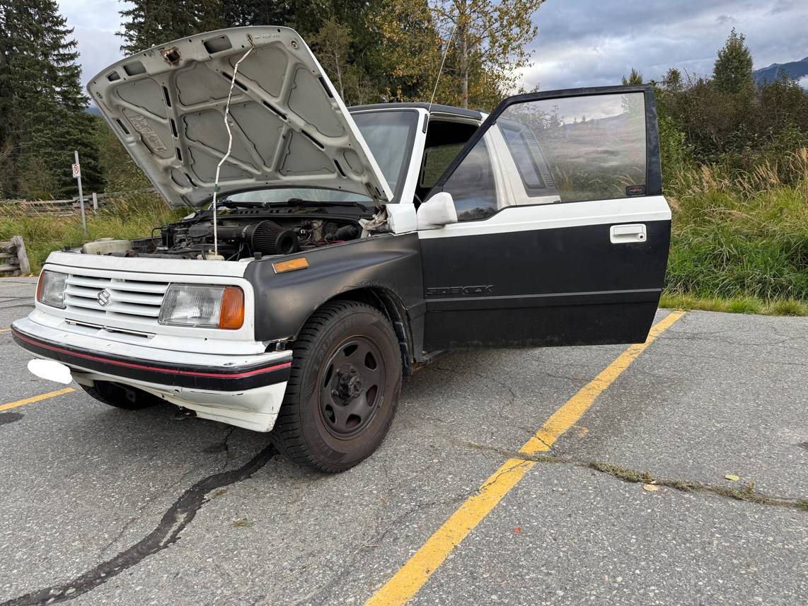 Suzuki-sidekick-1989-17