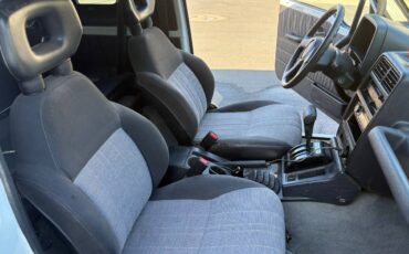 Suzuki-sidekick-1994-white-5