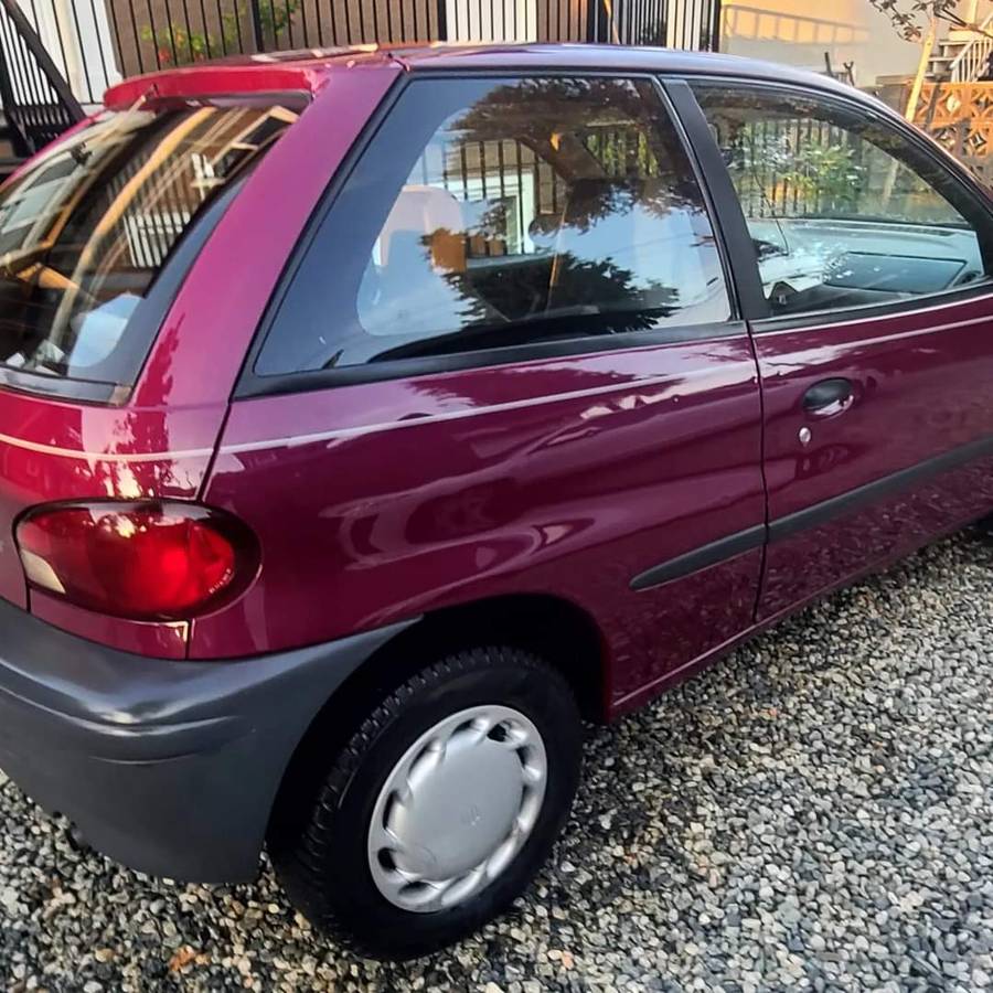 Suzuki-swift-hatchback-1995-purple-2