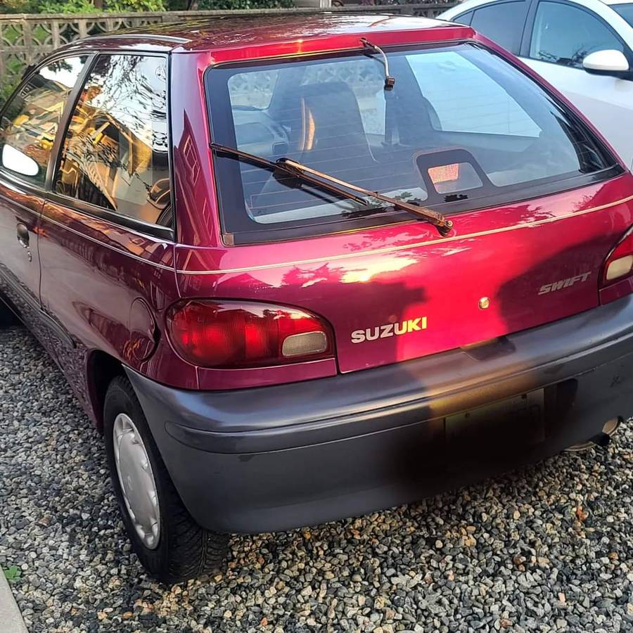 Suzuki-swift-hatchback-1995-purple-7