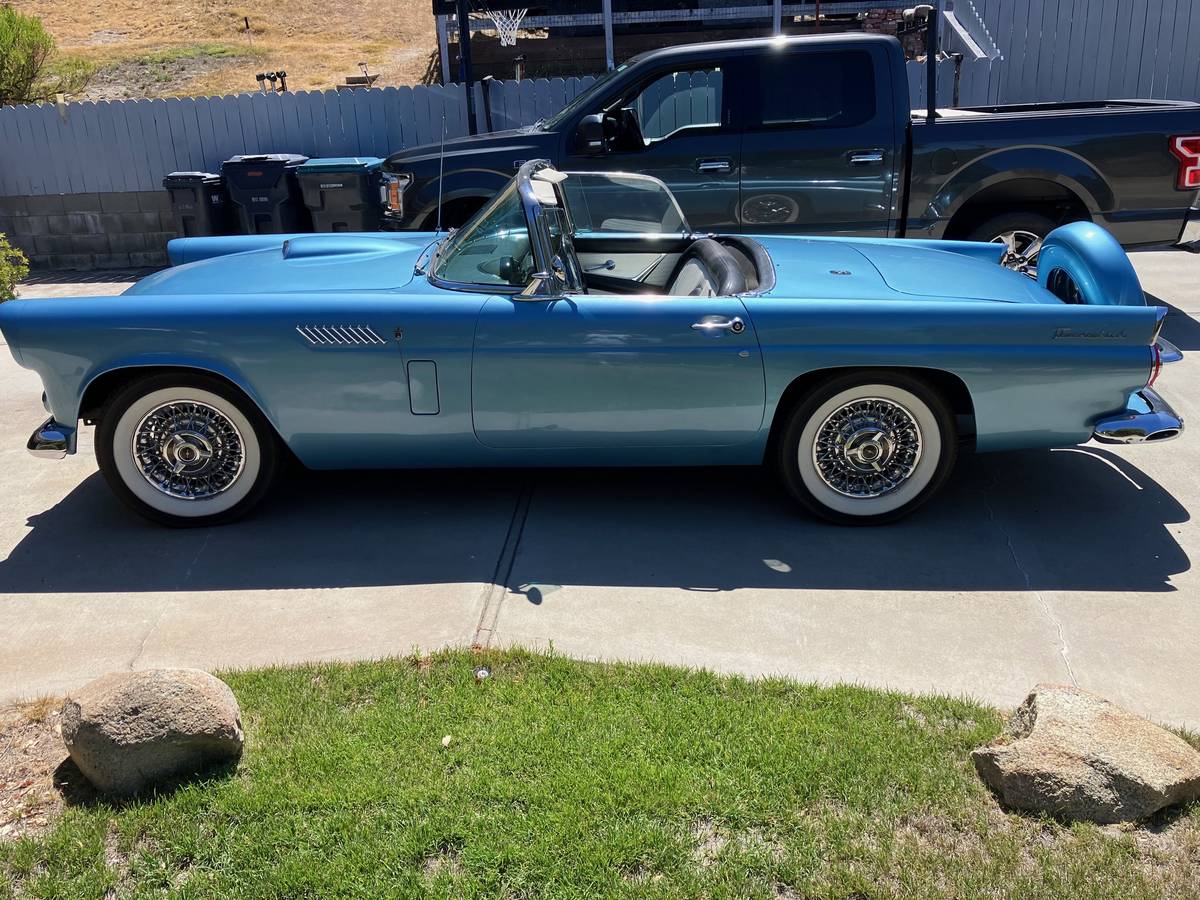 Tbird-1956-3
