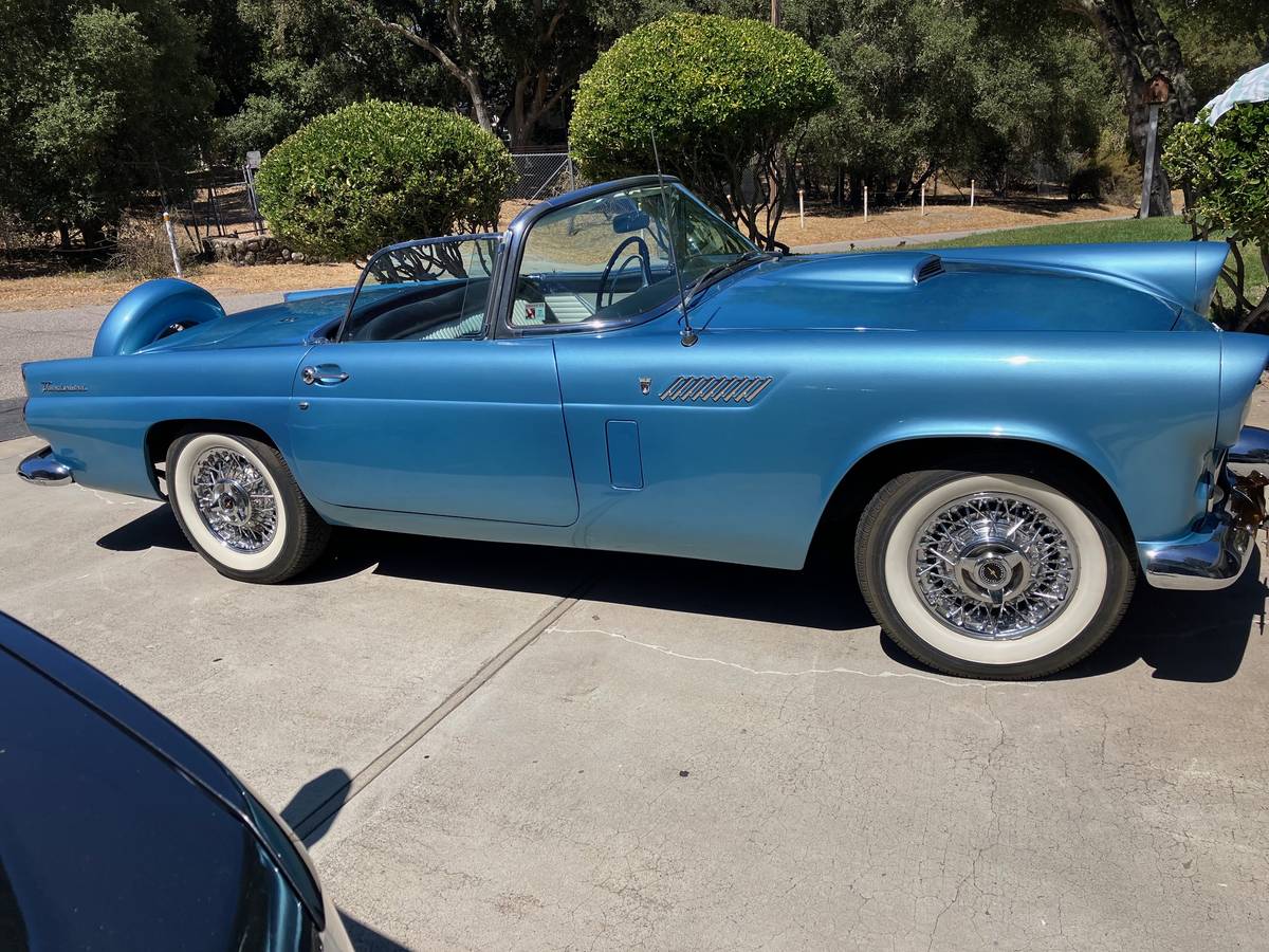 Tbird-1956-5