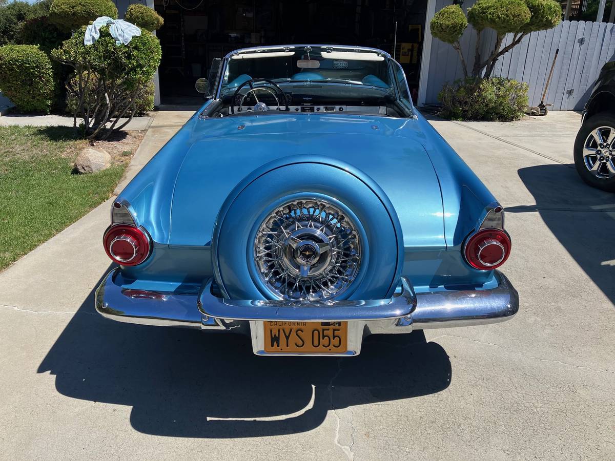Tbird-1956-6