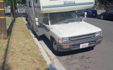 Toyota-1990-white
