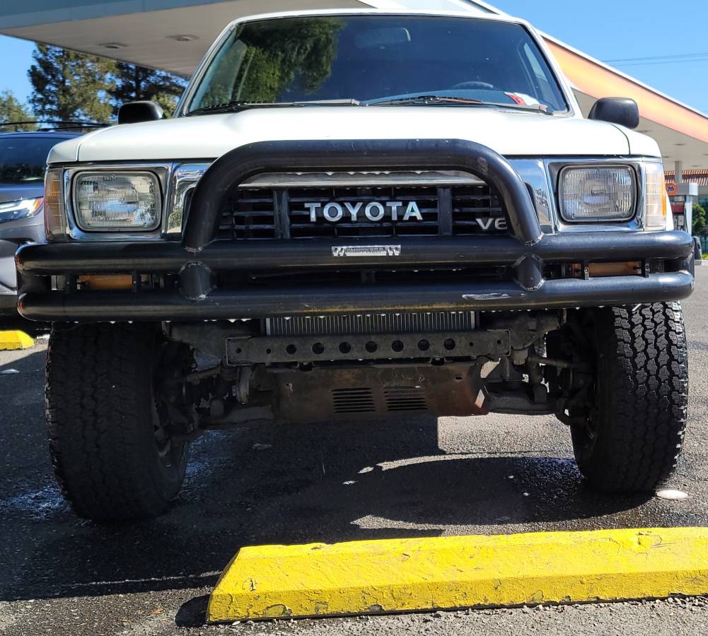 Toyota-1991-white-2