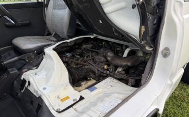 Toyota-1995-white-21