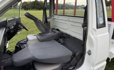 Toyota-1995-white-3