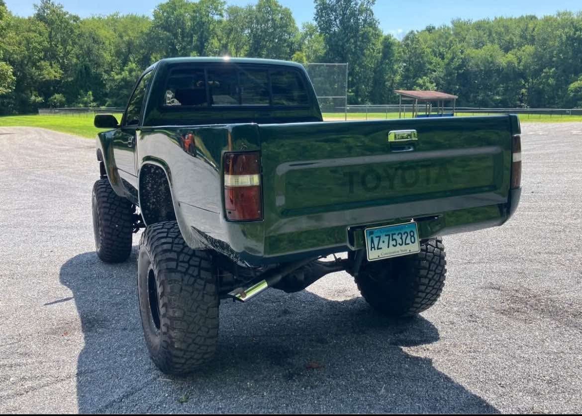 Toyota-22RE-pickup-1993-1
