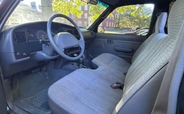 Toyota-22RE-pickup-1993-16