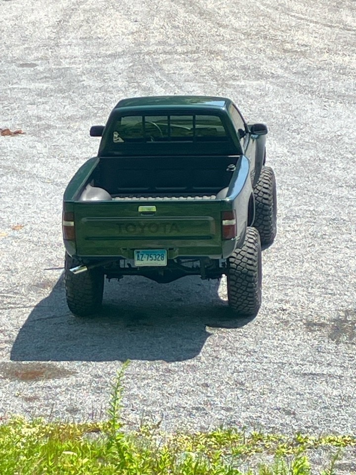 Toyota-22RE-pickup-1993-3