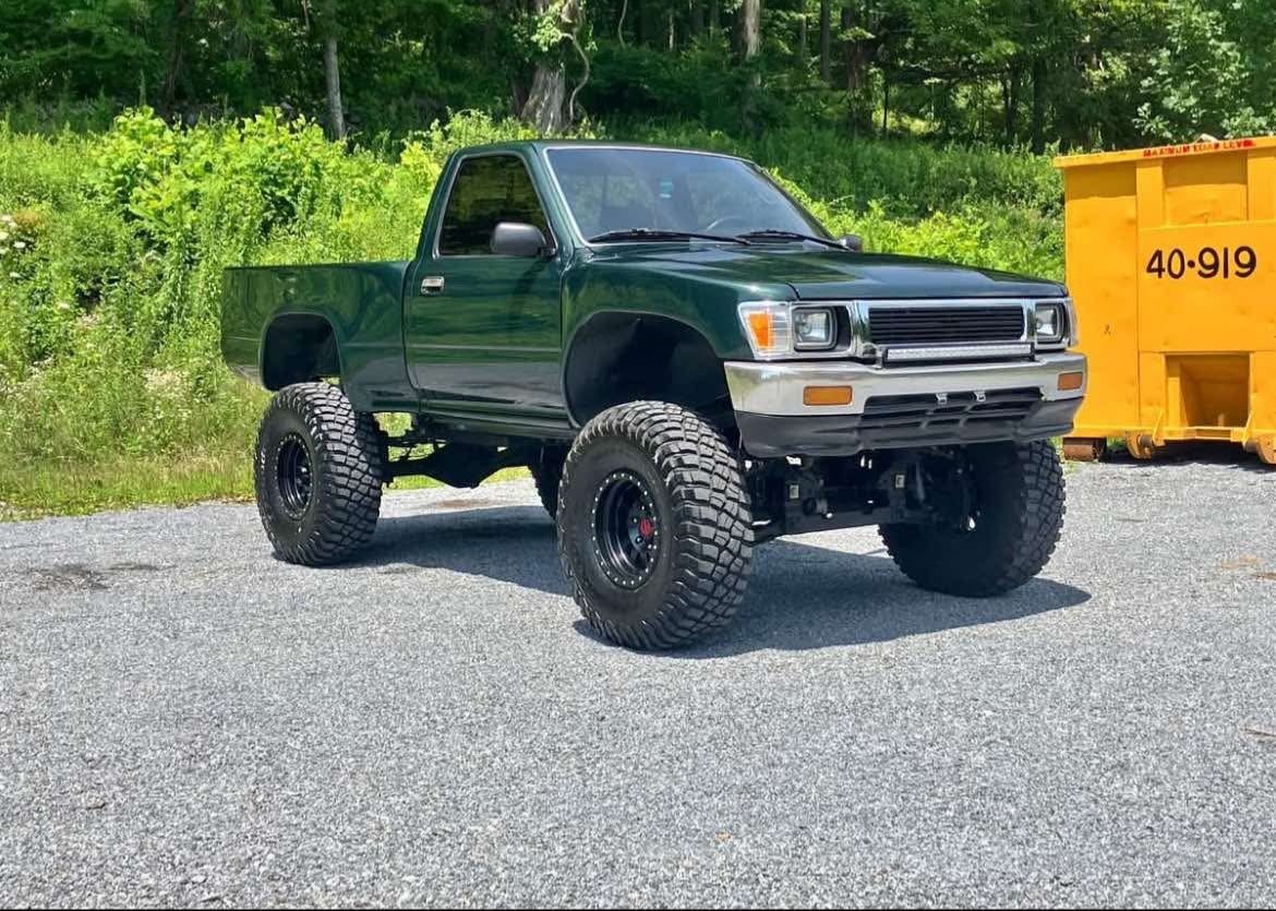 Toyota 22RE pickup 1993