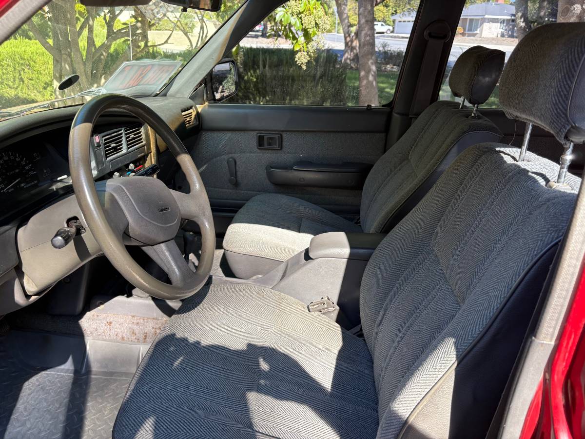 Toyota-4-runner-1990-red-5
