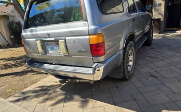 Toyota-4-runner-1994-grey-1