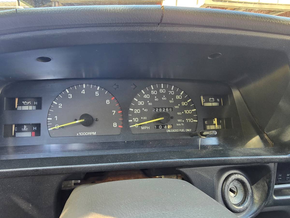 Toyota-4-runner-1994-grey-3