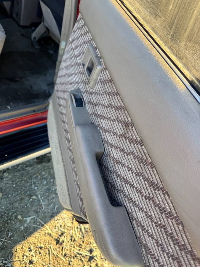 Toyota-4-runner-sr5-v6-4x4-1995-red-12