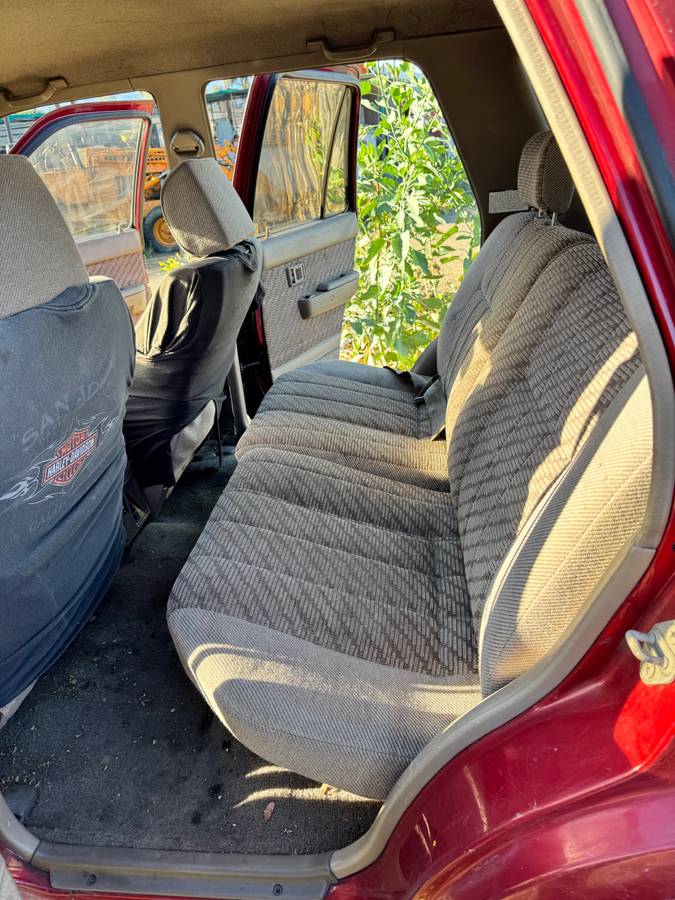 Toyota-4-runner-sr5-v6-4x4-1995-red-22