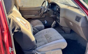 Toyota-4-runner-sr5-v6-4x4-1995-red-3