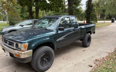 Toyota-4-wd-pickup-1994-green-2