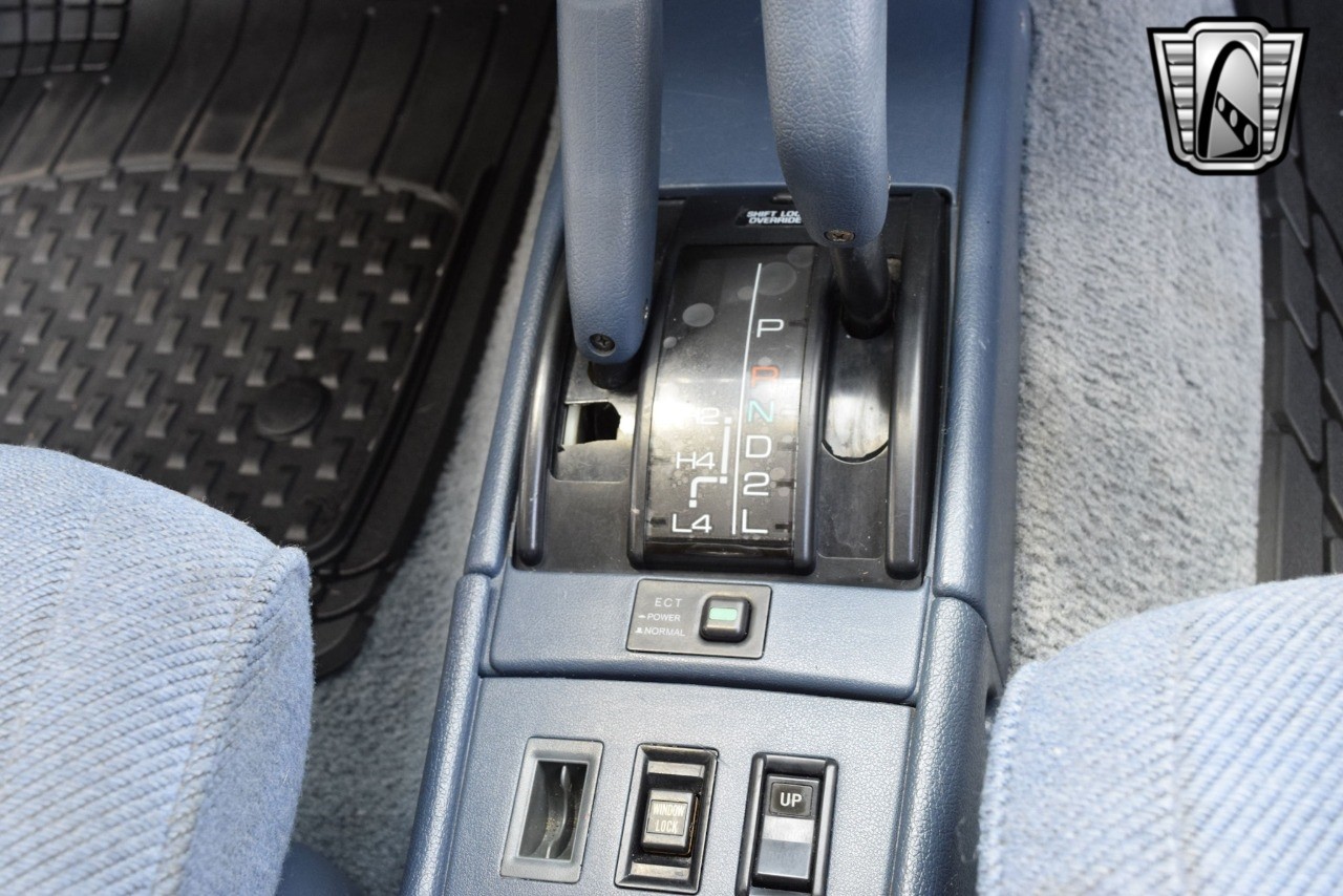 Toyota-4Runner-1991-other-24