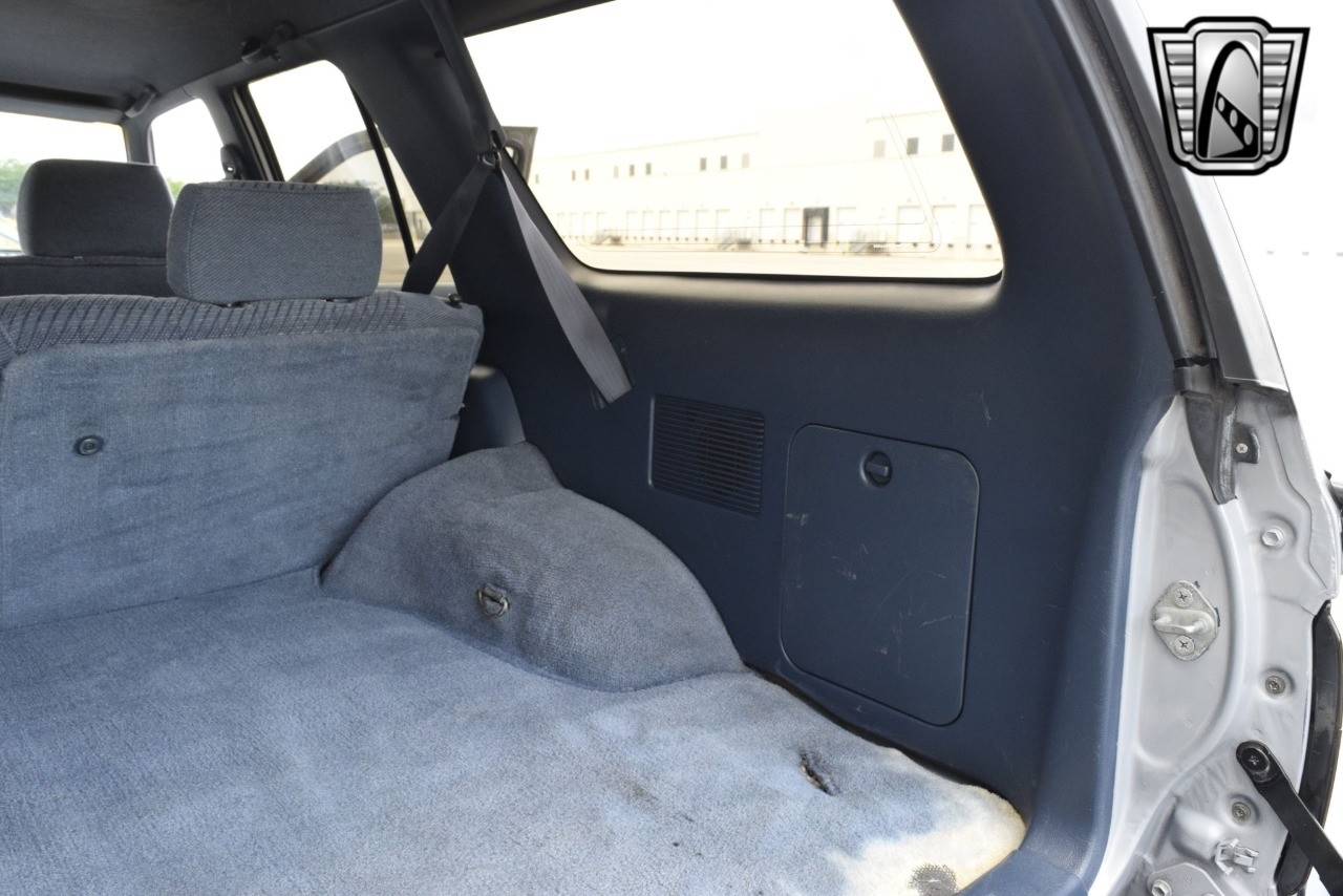 Toyota-4Runner-1991-other-30