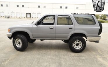 Toyota-4Runner-1991-other-35
