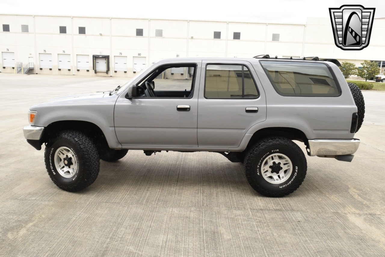 Toyota-4Runner-1991-other-35