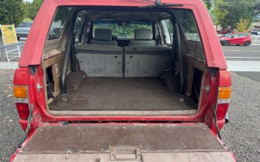 Toyota-4runner-1986-red-14