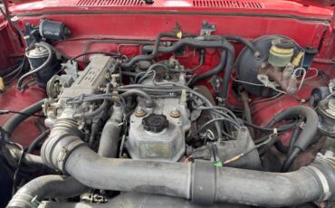 Toyota-4runner-1986-red-8