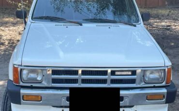 Toyota-4runner-1986-white-2
