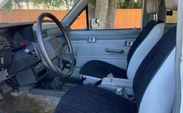 Toyota-4runner-1986-white-4