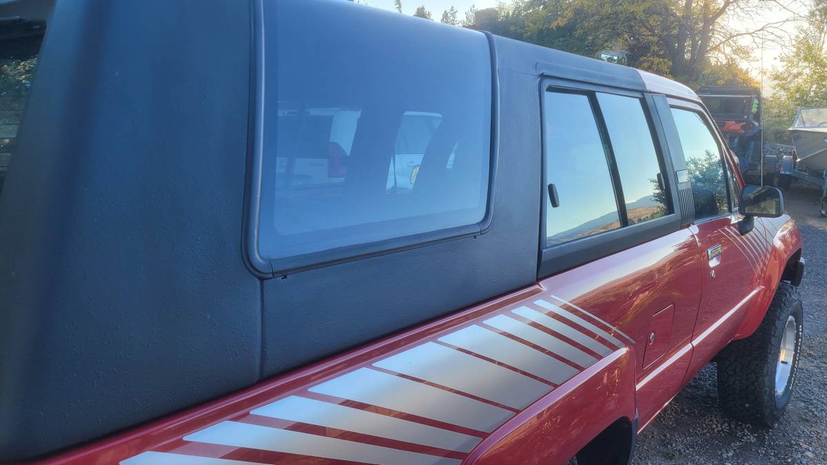 Toyota-4runner-1988-43