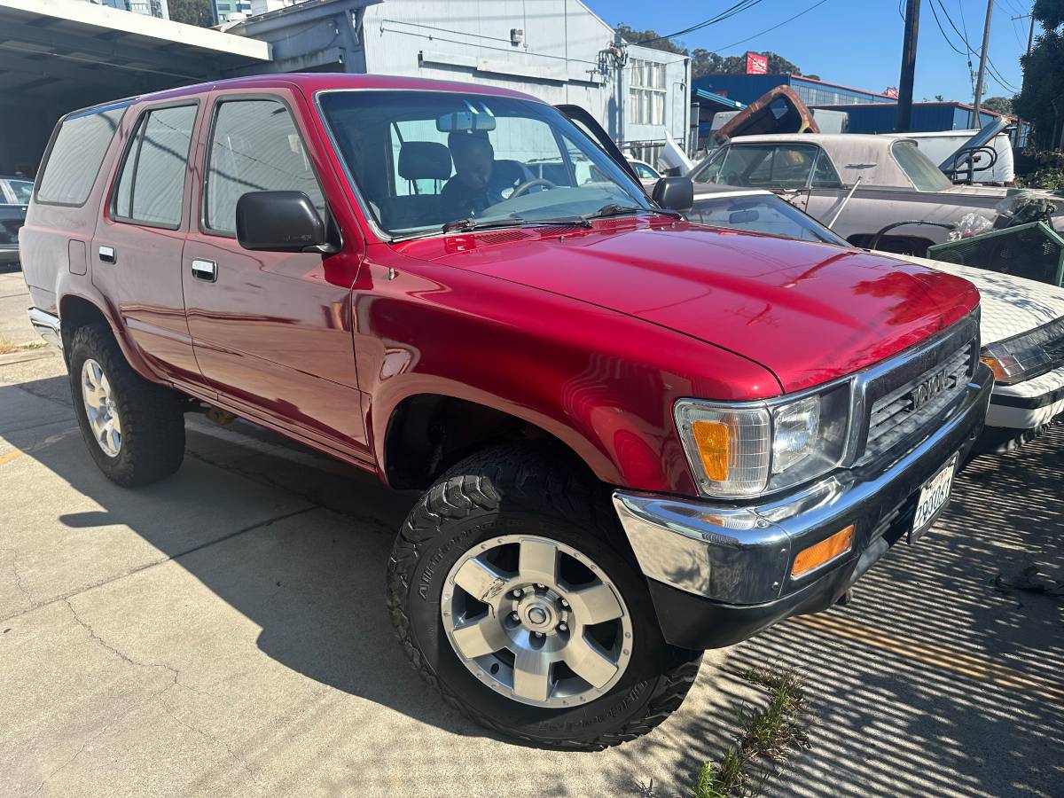 Toyota-4runner-1990-red-1
