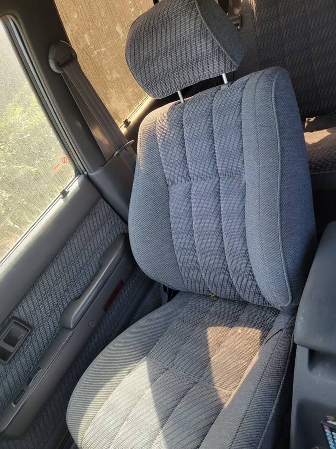 Toyota-4runner-1992-grey-10