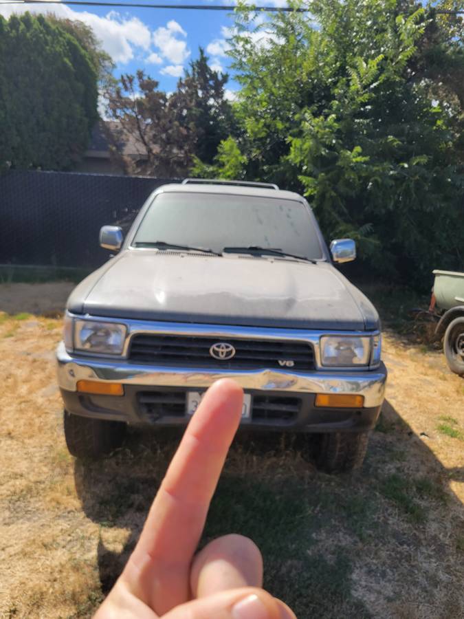 Toyota-4runner-1992-grey